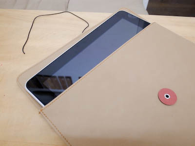 101014-ipadcase-02.jpg